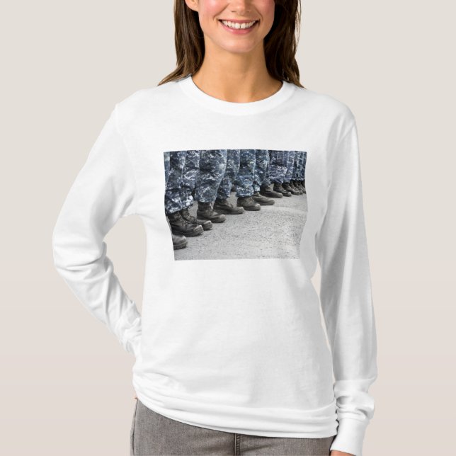 Vy över låg sektion för sjömän tröja (Framsida)