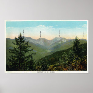 Vy över Mt. Marcy, Saddleback, Sawtooth Poster