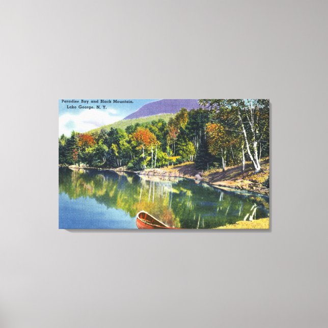 Vy över Paradise Bay och Black Mountain från Canvastryck (Framsida)