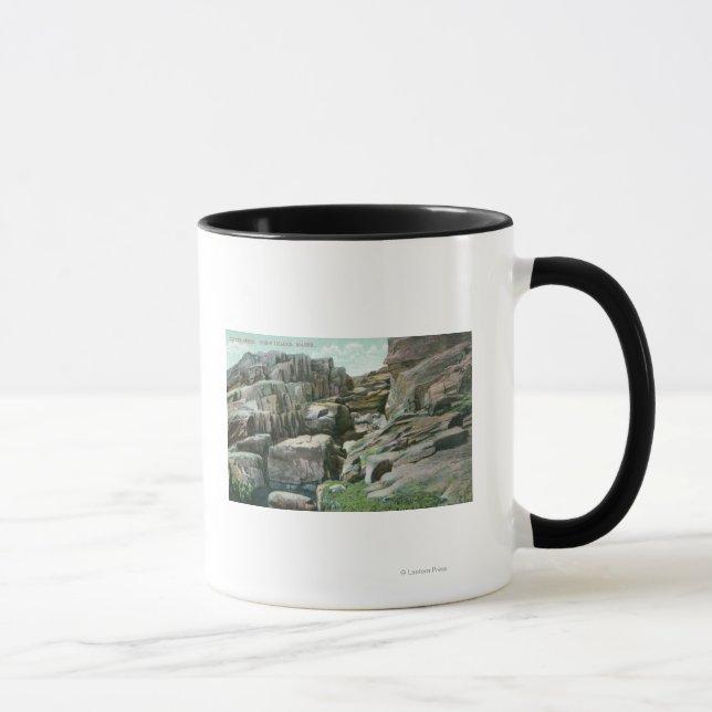 Vy över stigande steg av Giant Sten i Rockface Mugg (Höger)