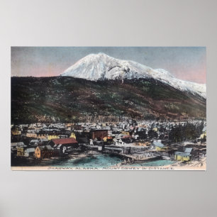 Vy över Town and Mount DeweySkagway, AK Poster