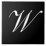 W Monogram initial White on Black Kakelplatta<br><div class="desc">Classic White Brev Monogram på Black Background,  W.</div>