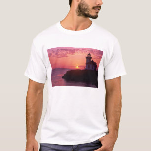 WA, San Juan Island, Lime Kiln Lighthouse, 1919, Tee Shirt