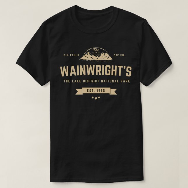 Wainwright Lakeland Fells 214 Hiking 2 T Shirt (Design framsida)