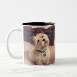 Waiting Puppy Coffee Mug – Cute Dog Design Två-Tonad Mugg