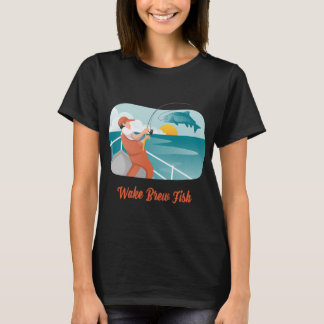 Wake Brew Fish - Retro Båtfiske & Sunrise Lake T Shirt