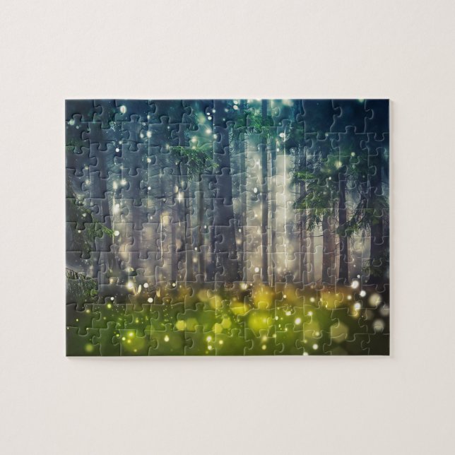 Wald, Bäume auf Waldlichtung, Dämmerung Pussel (Horisontell)