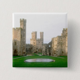 Wales, Caernarfon slott, en av Edwards 2 Knapp