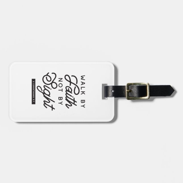 "Walk by Faith" Bible Verse Typography Design Bagagebricka (Horisontell Framsida)