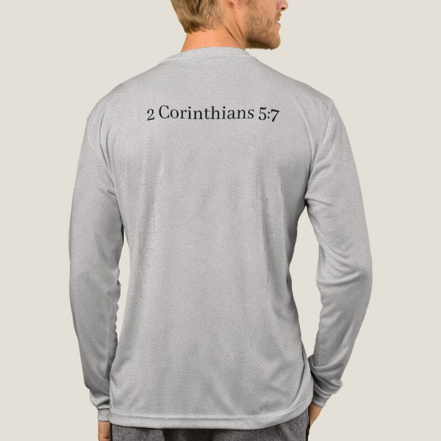 Walk by Faith – Christian T-Shirt for Believers (Baksida)