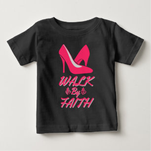 Walk by Faith Shock rosa Bible Quote T Shirt