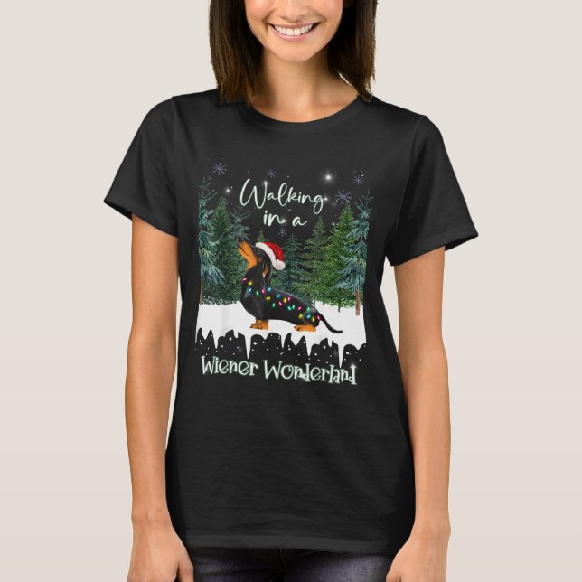 Walking In A Wiener Wonderland Dachshund  T Shirt (Framsida)