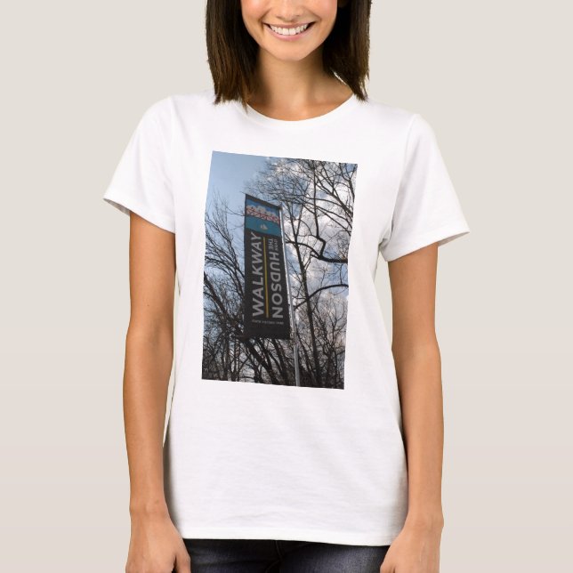 Walkway över Hudsonen T-shirt (Framsida)