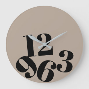 Wall Clock - Beige Background Fallen Nummer Stor Klocka
