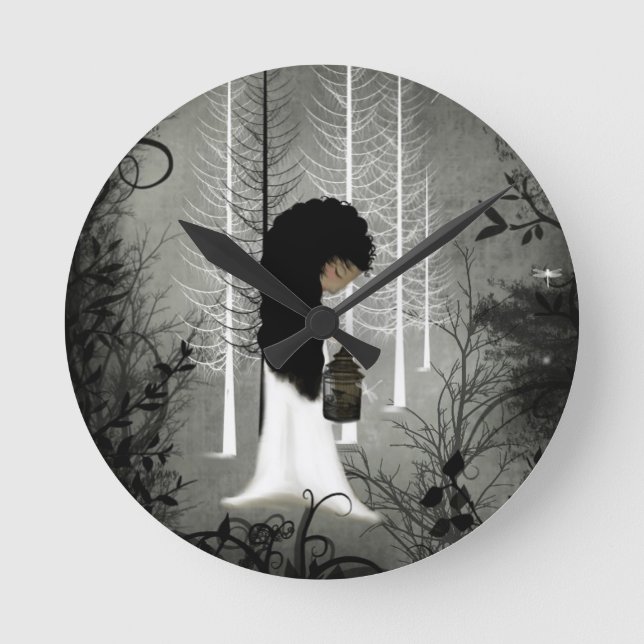 Wall Clock Black and White Woodland Girl Rund Klocka (Framsida)