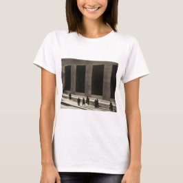 Wall street (av Paul Strand 1915) T Shirt