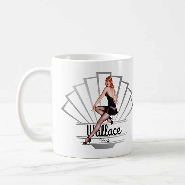Wallace Idaho Pinup Girl V2 Kaffemugg (Vänster)