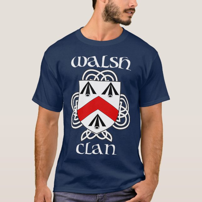 Walsh Family Crest Jackar om Arm T Shirt (Framsida)