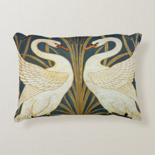 Walter Crane - Svan, Rush och Iris Art nouveau Prydnadskudde