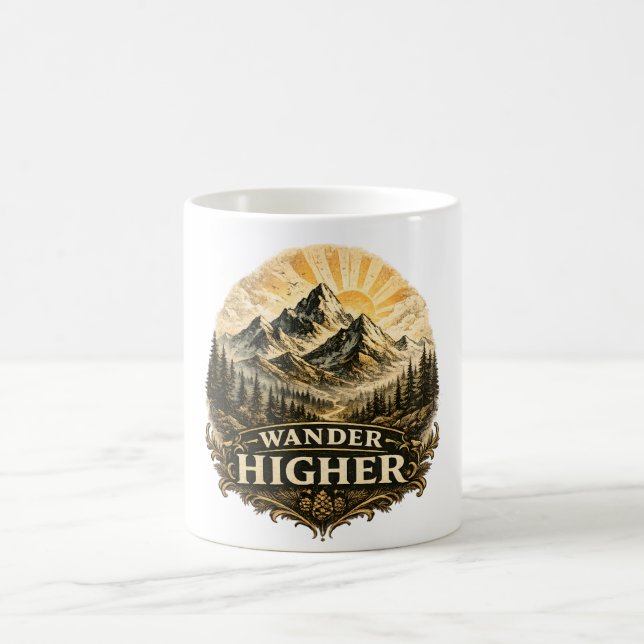 Wander Higher Mountain Adventure Vintage Kaffemugg (Center)