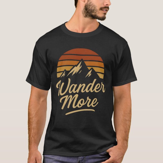 Wander More Men's Basic T-Shirt (Framsida)