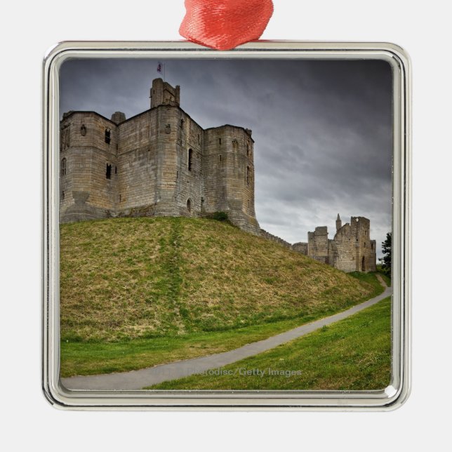 Warkworth slott i Northumberland, England Julgransprydnad Metall (Framsidan)