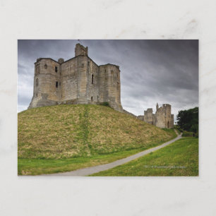 Warkworth slott i Northumberland, England Vykort