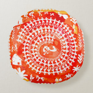 Warli-lackering - hand plockade traditionellt sett rund kudde