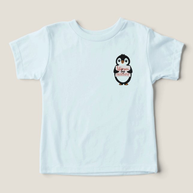 Warm by nature: Adorable Penguin with Playful Text T Shirt (Design Framsida)