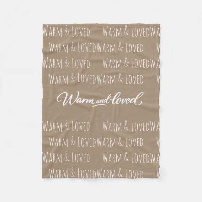"Warm & Loved" Fleece Blanket (Framsidan)