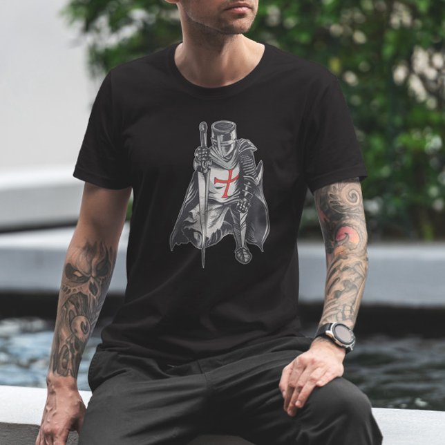 Warrior Knight i Armor T Shirt (Skapare uppladdad)