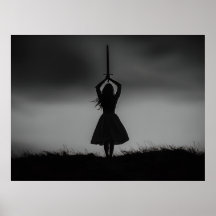 Warrior Silhouette under Stormy Himmel