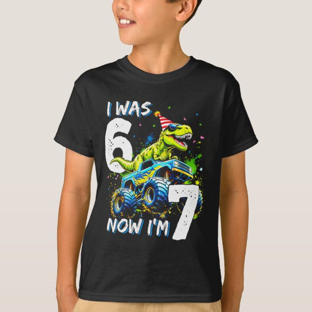Was 6 Now I'm 7 Year Old Birthday 67 Monster Truck T Shirt (Framsida)
