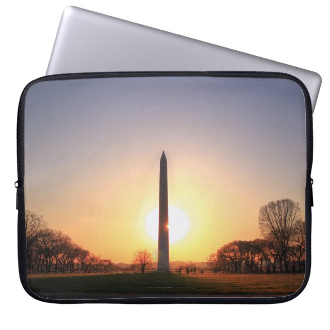 Washington Monument i Sunset Laptop Sleeve (Framsidan)