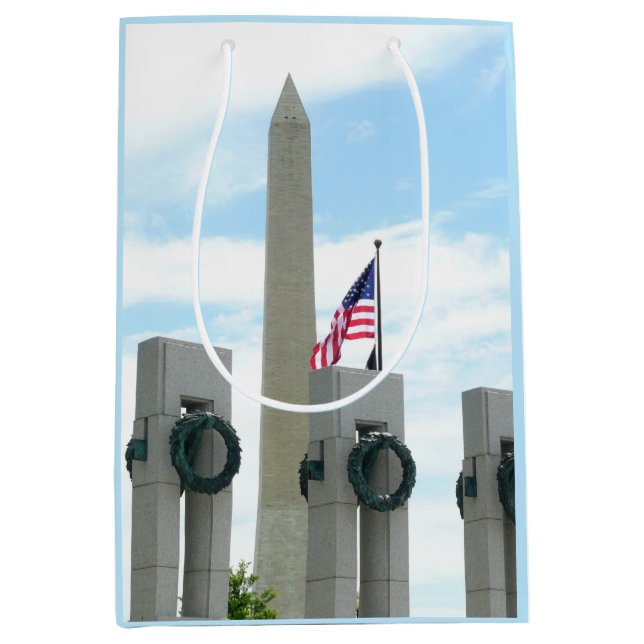 Washington Monument och WWII Memorial i DC (Framsidan)