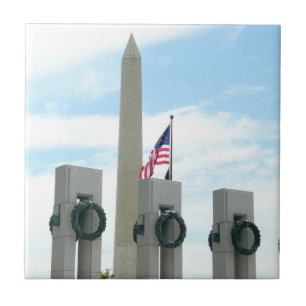 Washington Monument och WWII Memorial i DC Kakelplatta