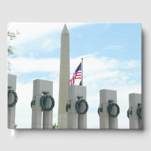 Washingtonmonumentet och WWII-minnesmärket i DC Gästböcker