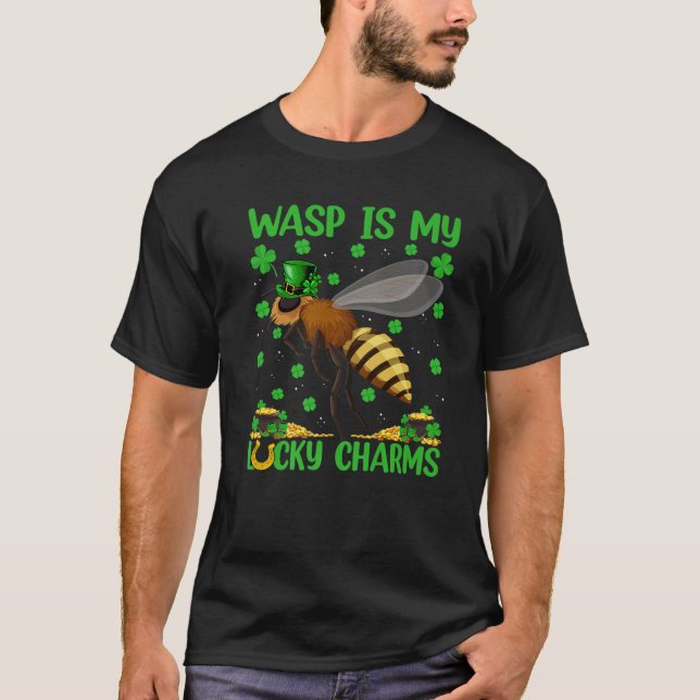 Wasp är min Lucky Charms Wasp St. Patrick's Day T Shirt (Framsida)