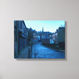 Water Street Todmorden - Kullerstens charm vid sky Canvastryck