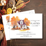 Watercolor Autumn House Flytta Notification Vykort<br><div class="desc">I detta meddelande om hjärtslitande finns det en våning i höst i träd med ett hus i bakgrunden. Ord: "Vår familj har planerat nya rötter." Det är perfekten att låta dina vänner och familj få veta om ditt kommande drag. Det är säkert en slå med alla som får den.</div>