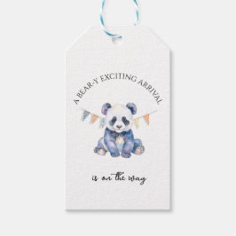 Watercolor baby panda med buntning av flaggor presentetikett