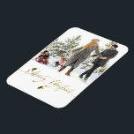 Watercolor Berries Photo God jul Magnet<br><div class="desc">En enkel utformning av botaniska hullbär och löv i vattenfärg tillsammans med God jul i ett typografiskt skript för guld. Anpassa enkelt med ditt namn,  ditt meddelande och ditt fantastisk-foto bild. Den vackra julen i önskemål för 2021.</div>