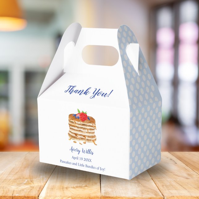 Watercolor Berry Pancake Blue Gingham Baby Shower Presentaskar (Watercolor pancake design adorns favor boxes, ideal for your baby shower party favors. )