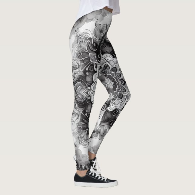 Watercolor black ink wash leggings (Höger)