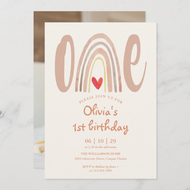 Watercolor Boho Rainbow Heart Photo 1st Birthday Inbjudningar (Fram/baksida)