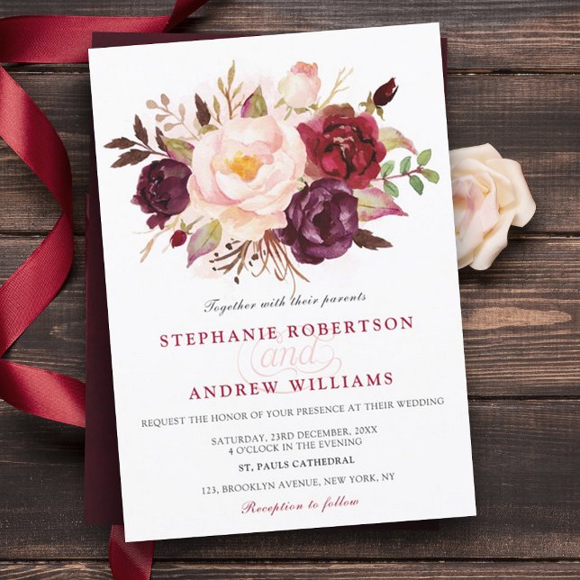 Watercolor Burgundy Red Blommigt Rustic Boho Inbjudningar (Burgundy blush wedding)