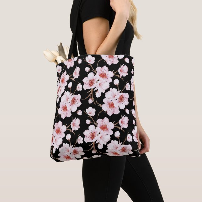 Watercolor Cherry Blossoms Pink Black Tygkasse (Närbild)