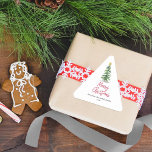Watercolor Gräs Träd jul Helgdag Triangelformat Klistermärke<br><div class="desc">Fira jul i stil i år med trendigets vattenfärgade helgdag gräs träd. Dessa klistermärken är perfekter för presentomslagning eller tillägg till helgdag-kortomslag och matchande artiklar finns i samlingen.</div>