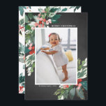 Watercolor Hollies Chalkboard God jul<br><div class="desc">Skicka din kära julhälsning den här säsongen med det vackra,  vackra,  roliga,  platta kortet. Den har vattenfärgshollier,  faux guld-folie-accents,  matchande fétive helgdag,  faux chalkboard papper och modern typografi. Texterna är helt redigerbara. Anpassa det här lilla julfotokortet genom att lägga till ditt foto,  namn och år.</div>