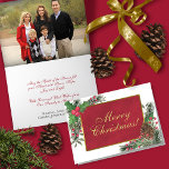 Watercolor Holly & Gräs Photo Inside jul Helgkort<br><div class="desc">Detta vackra julkort är både traditionellt och fantastiskt. Framsidan har en handmålad vattenfärgsdesign med löv och bär i huden samt gräs grenar och pinekonar. I texten står det "God jul" i finare guld, skribentbokstäver på en marmorerad skriven röd bakgrund omgiven av en faux foil golden ram. Inuti finns utrymme för...</div>